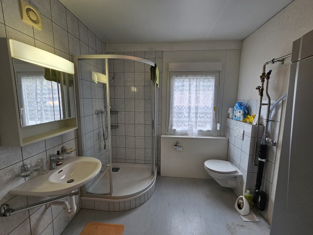 Gemütliches 2.5-Zimmer Haus mit Wärmepumpe in Lengnau zu ver