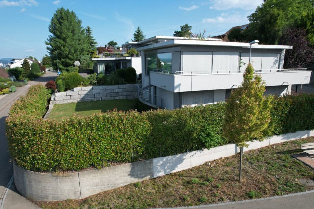 Stilvolles Einfamilienhaus am Sonnenhang von Wohlen AG.