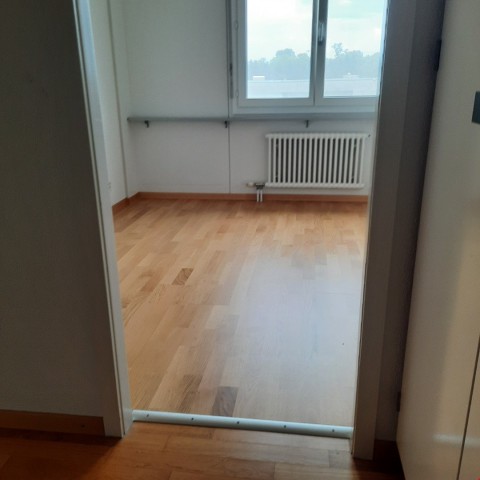 Schöne 4 1/2 - Zimmerwohnung in Münchenbuchsee